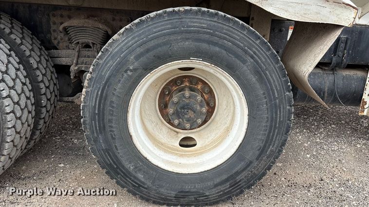 image for item EU4808 2014 Freightliner M2 refuse truck