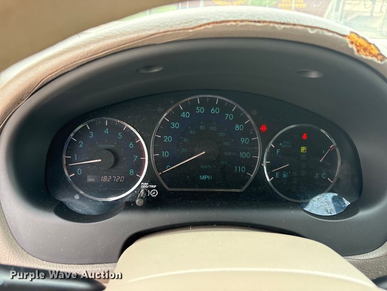 image for item EU5633 2006 Toyota Sienna van