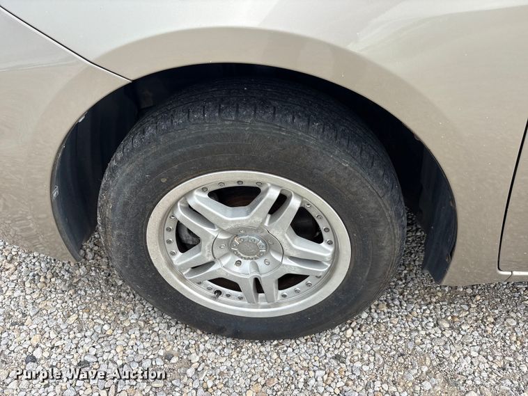 image for item EU5633 2006 Toyota Sienna van