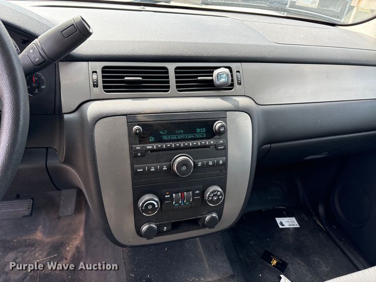 image for item EU5639 2014 Chevrolet Tahoe Police SUV