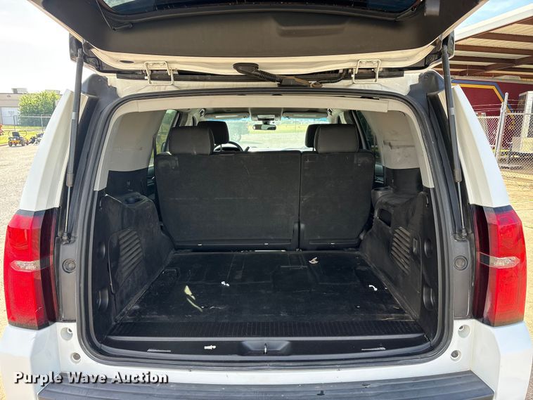 image for item EU5640 2017 Chevrolet Tahoe Police SUV