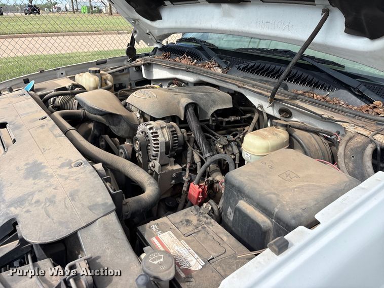 image for item EU5641 2006 Chevrolet Silverado 1500 Crew Cab pickup truck