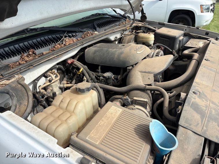 image for item EU5641 2006 Chevrolet Silverado 1500 Crew Cab pickup truck