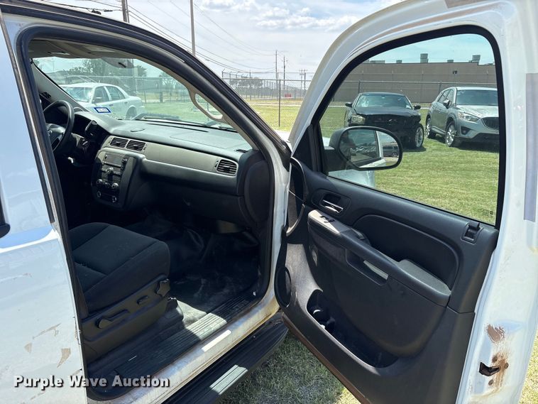 image for item EU5646 2014 Chevrolet Tahoe Police SUV