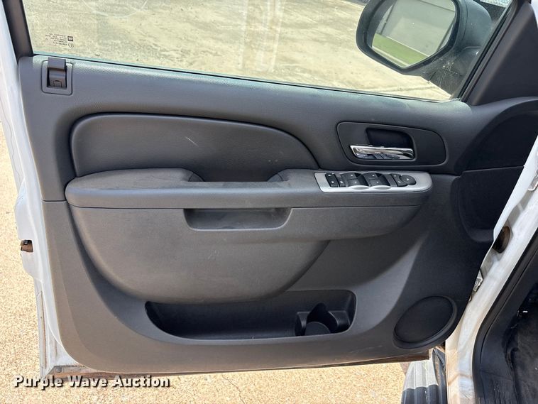 image for item EU5647 2014 Chevrolet Tahoe SUV
