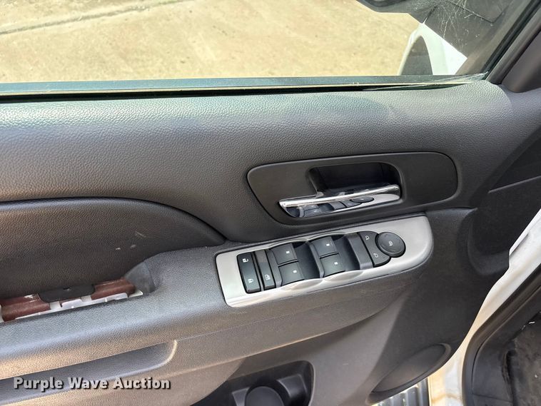 image for item EU5647 2014 Chevrolet Tahoe SUV