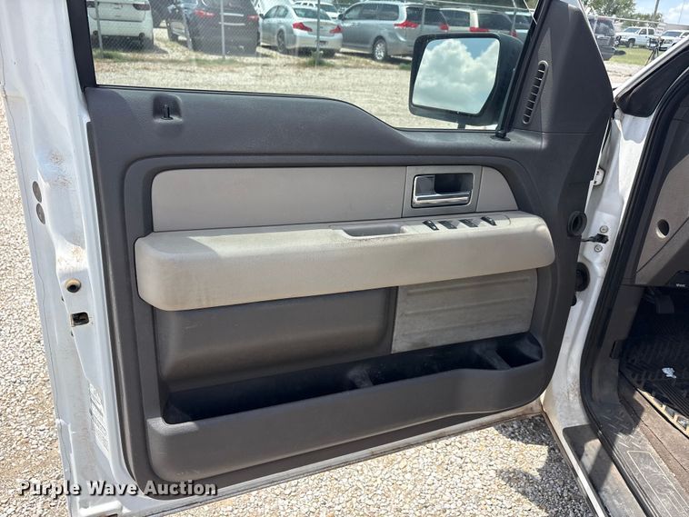 image for item EU5656 2010 Ford F150 Crew Cab pickup truck