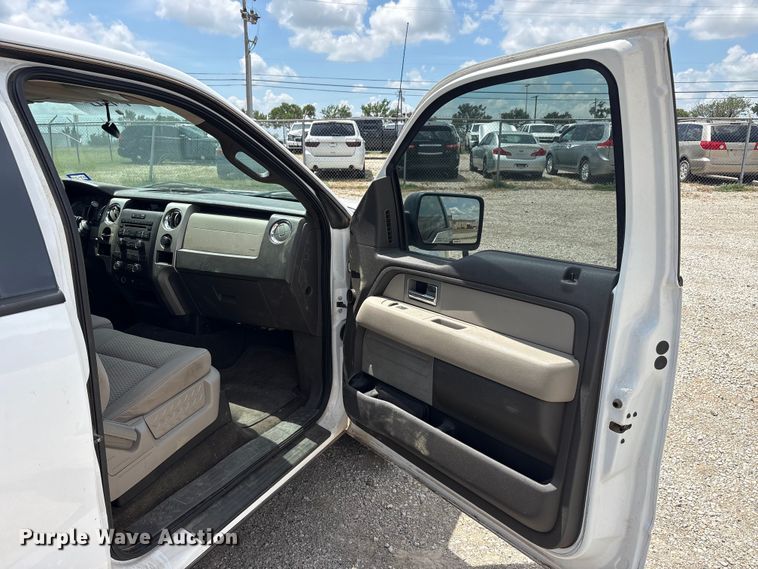 image for item EU5656 2010 Ford F150 Crew Cab pickup truck