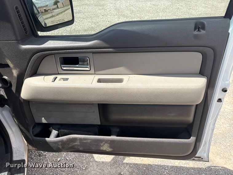 image for item EU5656 2010 Ford F150 Crew Cab pickup truck