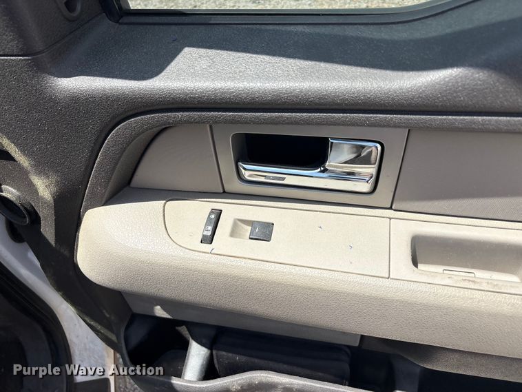 image for item EU5656 2010 Ford F150 Crew Cab pickup truck