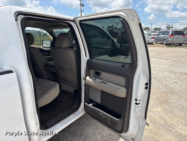 image for item EU5656 2010 Ford F150 Crew Cab pickup truck