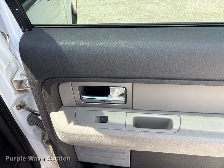 image for item EU5656 2010 Ford F150 Crew Cab pickup truck