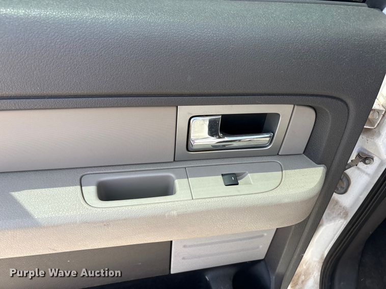 image for item EU5656 2010 Ford F150 Crew Cab pickup truck