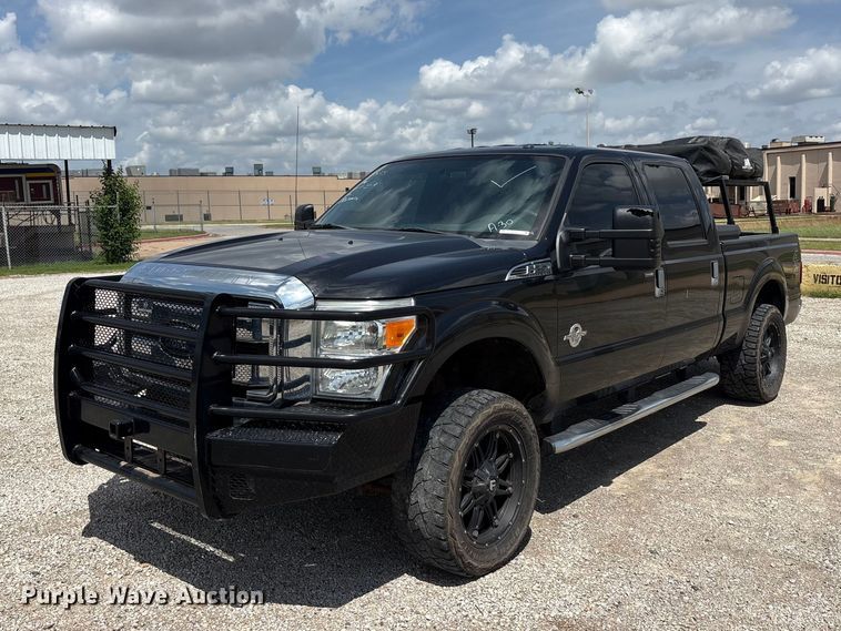 image for item EU5657 2015 Ford F250 Super Duty Crew Cab pickup truck