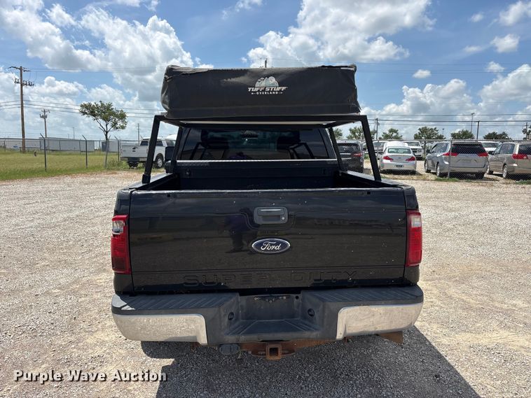 image for item EU5657 2015 Ford F250 Super Duty Crew Cab pickup truck