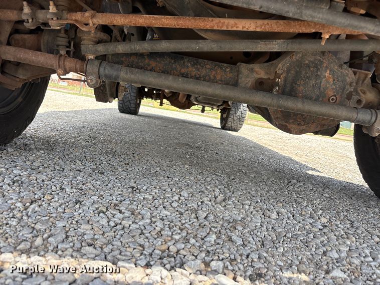 image for item EU5657 2015 Ford F250 Super Duty Crew Cab pickup truck