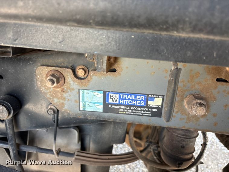 image for item EU5657 2015 Ford F250 Super Duty Crew Cab pickup truck
