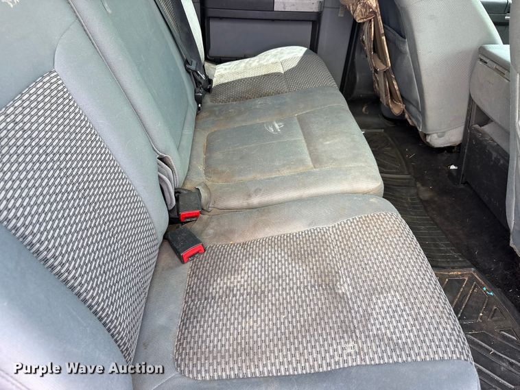 image for item EU5657 2015 Ford F250 Super Duty Crew Cab pickup truck