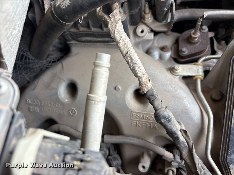 image for item EU5657 2015 Ford F250 Super Duty Crew Cab pickup truck
