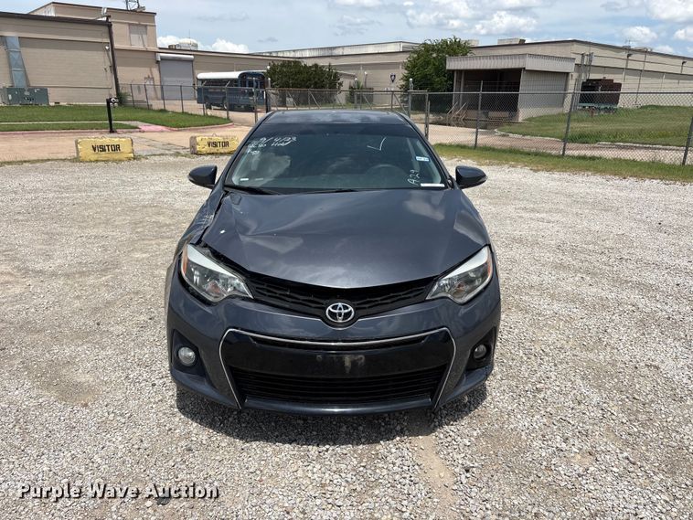 image for item EU5658 2015 Toyota Corolla 