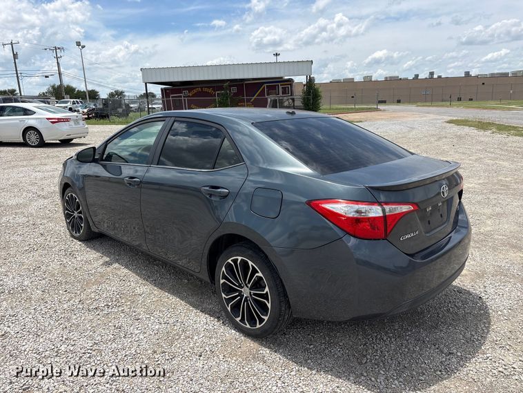 image for item EU5658 2015 Toyota Corolla 
