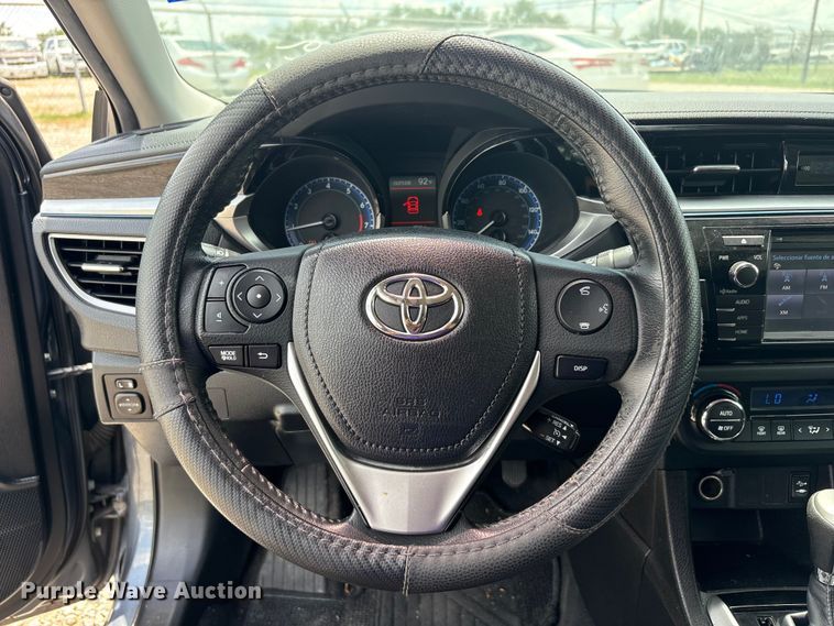 image for item EU5658 2015 Toyota Corolla 