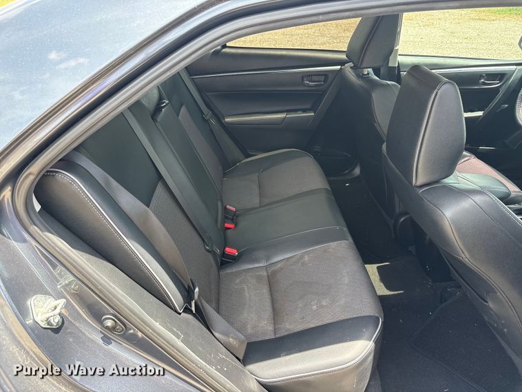 image for item EU5658 2015 Toyota Corolla 