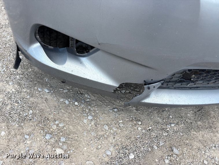 image for item EU5662 2013 Toyota Sienna van