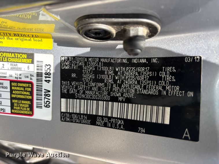 image for item EU5662 2013 Toyota Sienna van