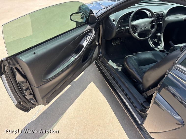 image for item EU5695 2003 Ford Mustang 