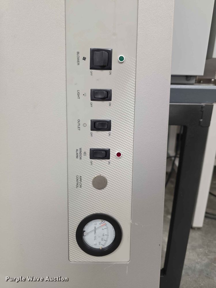 image for item EV2180 Nuaire NU-425-400 biological safety cabinet