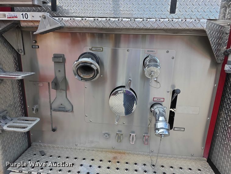 image for item EV2182 2007 E-One Typhoon pumper fire truck