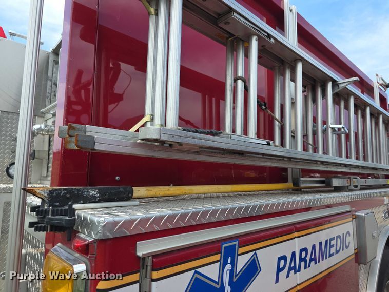 image for item EV2182 2007 E-One Typhoon pumper fire truck