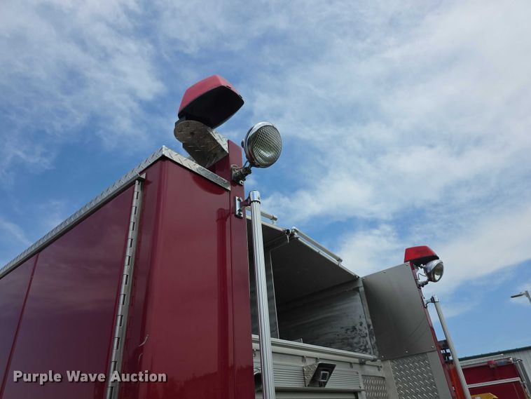 image for item EV2182 2007 E-One Typhoon pumper fire truck