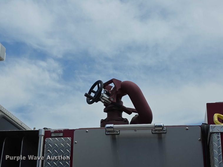 image for item EV2182 2007 E-One Typhoon pumper fire truck