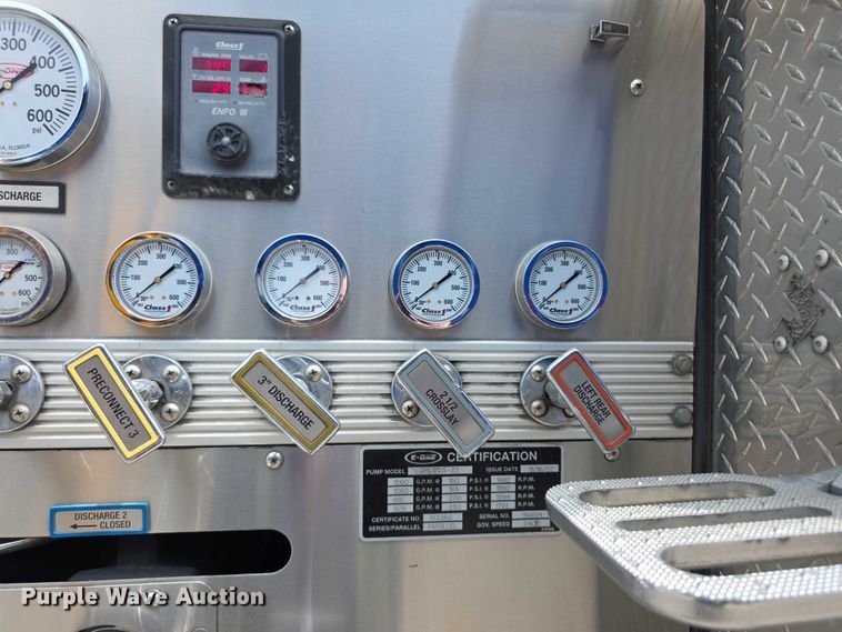 image for item EV2182 2007 E-One Typhoon pumper fire truck