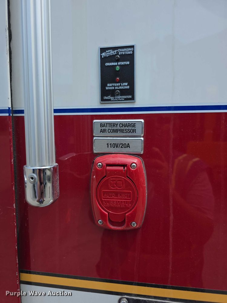 image for item EV2182 2007 E-One Typhoon pumper fire truck