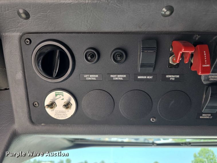 image for item EV2182 2007 E-One Typhoon pumper fire truck