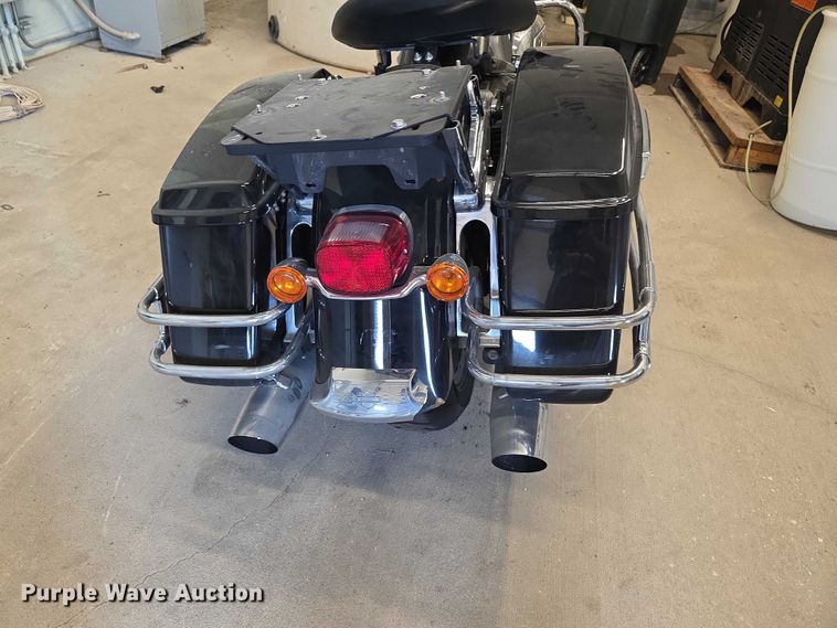 image for item EV2188 2021 Harley Davidson Police FLHTPI motorcycle