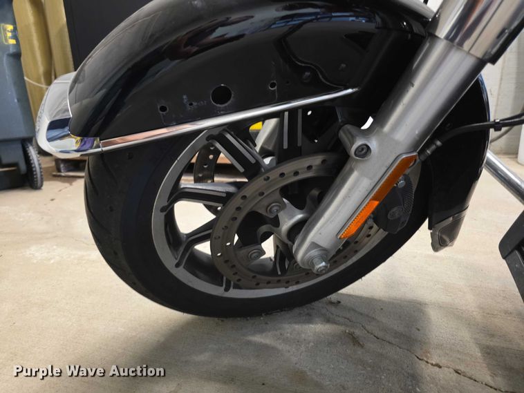 image for item EV2188 2021 Harley Davidson Police FLHTPI motorcycle