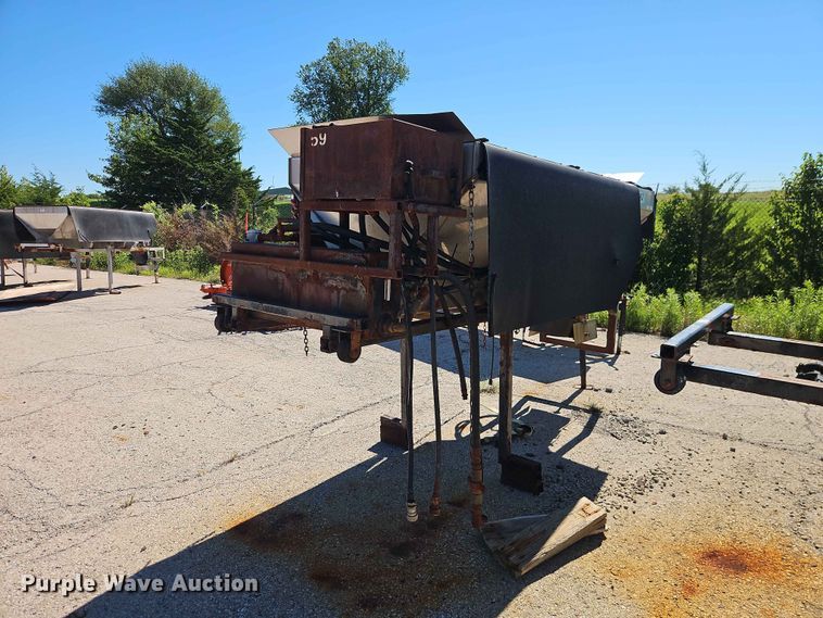 image for item EV2244 2008 Warren AC-1420-7 SS spreader