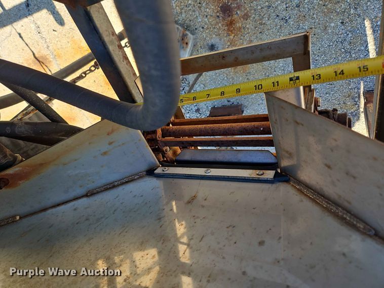image for item EV2244 2008 Warren AC-1420-7 SS spreader