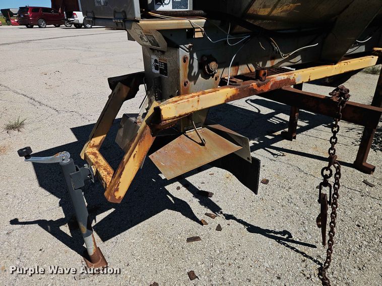 image for item EV2245 Henderson 7 HYD 304SS spreader