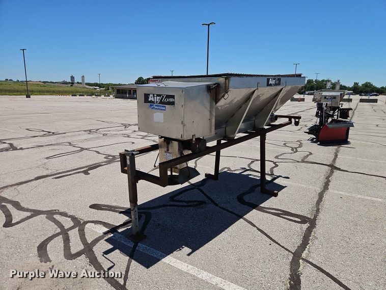 image for item EV2250 Airflo spreader