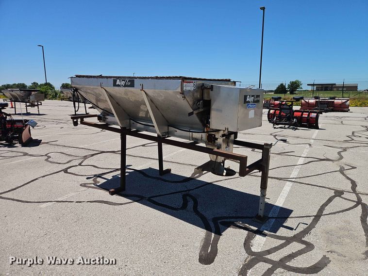 image for item EV2250 Airflo spreader