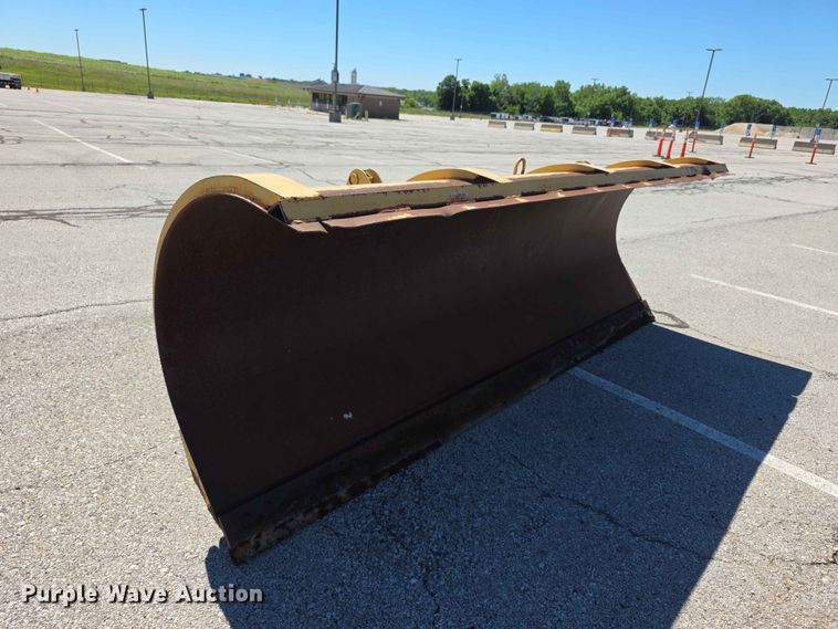 image for item EV2259 Falls PR1143 snow plow