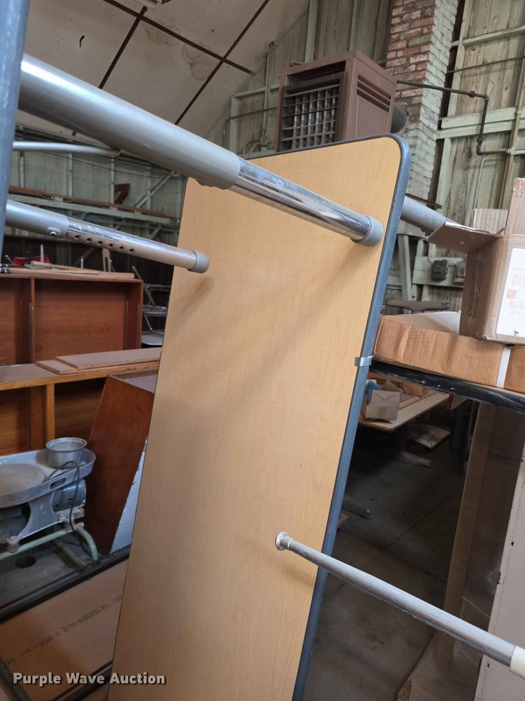 image for item EV2264 (3) tables