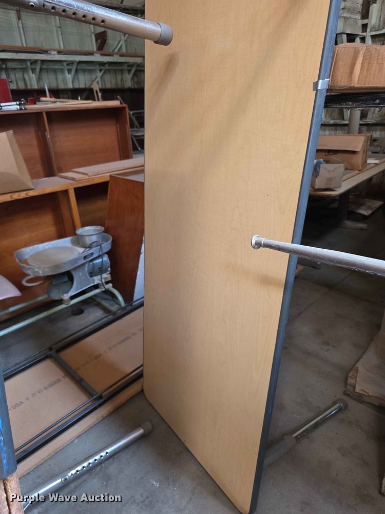 image for item EV2264 (3) tables