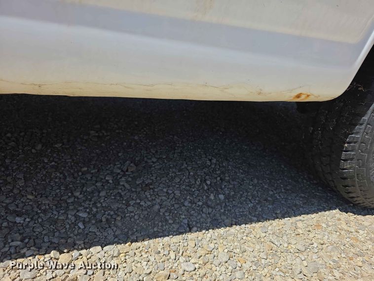 image for item EV2265 2005 Chevrolet G3500 van