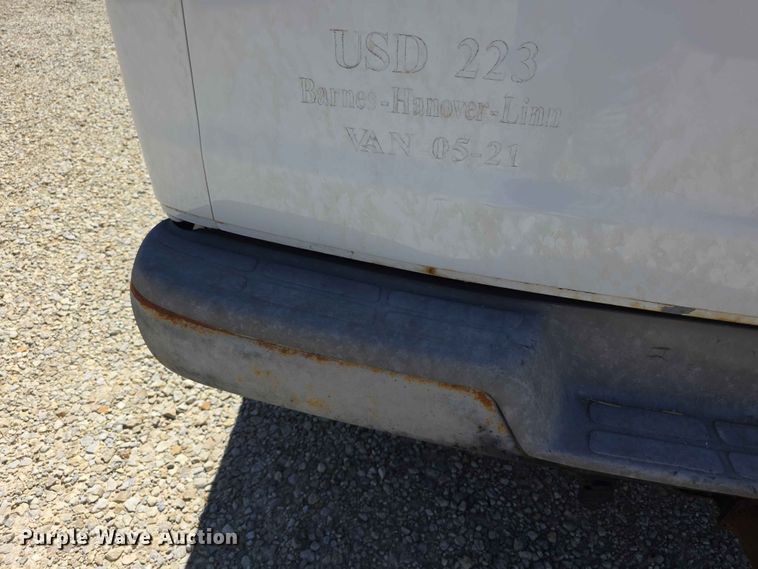 image for item EV2265 2005 Chevrolet G3500 van